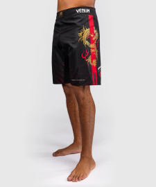 ШортЫ Venum x TEKKEN 8 Marshall Law Fight Shorts Black Red Gold размер