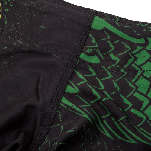 Детские шорты Venum Green Viper Fightshorts Black оригінал
