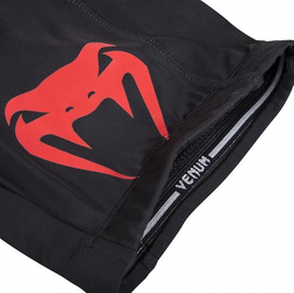 Компрессионные шорты Venum Absolute Compression Shorts Red Devil, Фото № 9